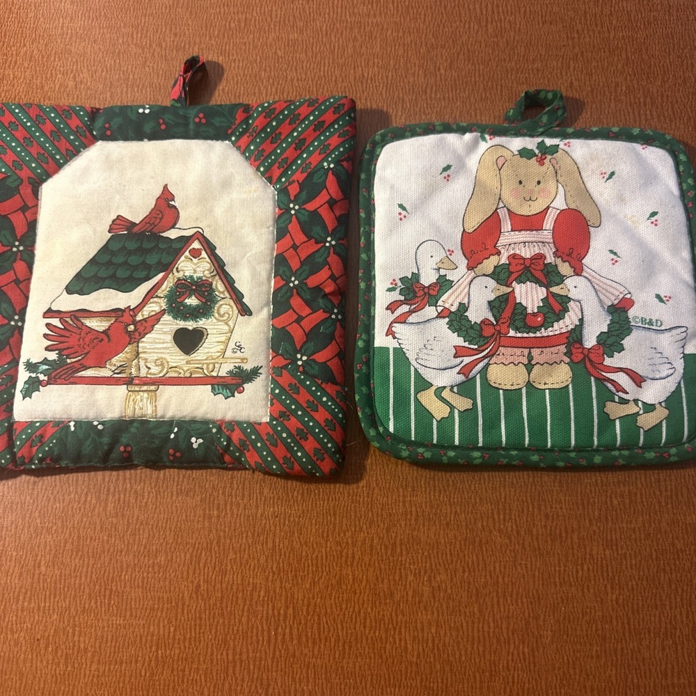 Vintage Christmas Potholder Hot Pads White Goose Bunny And Birdhouse Designs